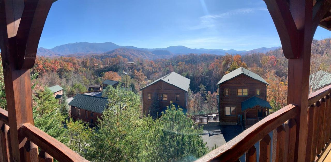 Вилла Smoky Mountain Views Гатлинбург Экстерьер фото