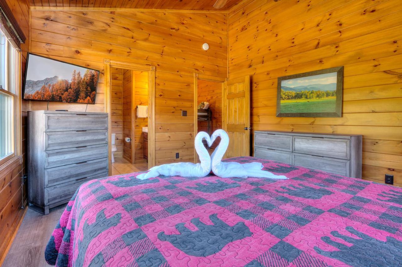 Вилла Smoky Mountain Views Гатлинбург Экстерьер фото