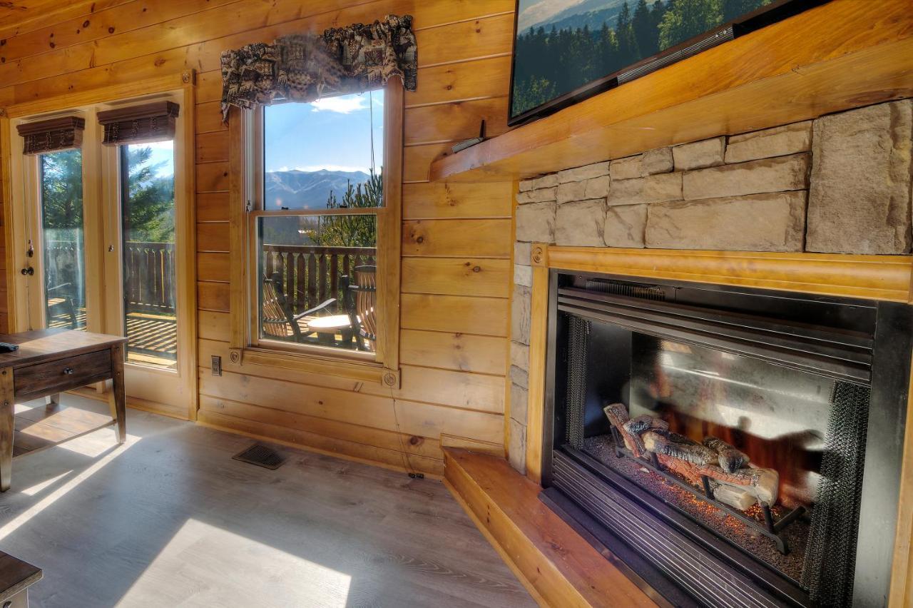 Вилла Smoky Mountain Views Гатлинбург Экстерьер фото