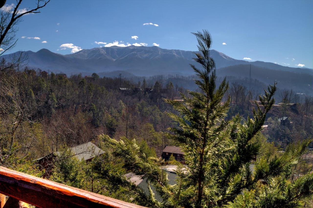 Вилла Smoky Mountain Views Гатлинбург Экстерьер фото